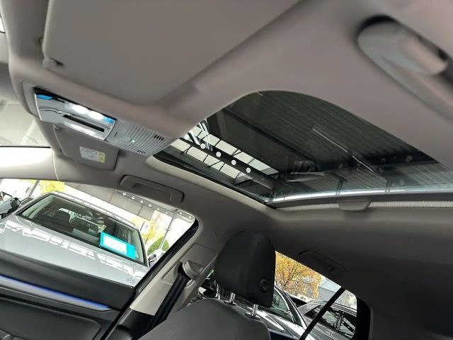 Volkswagen Golf 2.0 TDI DSG