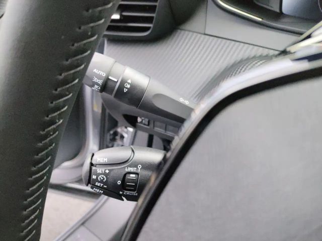 Peugeot 2008 Allure Pack PureTech