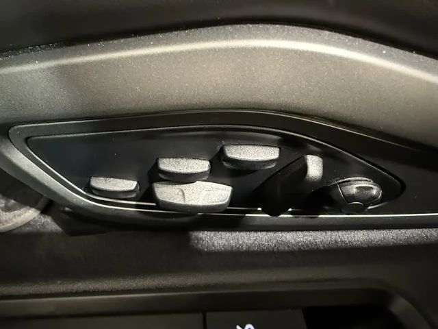 Porsche 992 Cabrio Carrera GTS