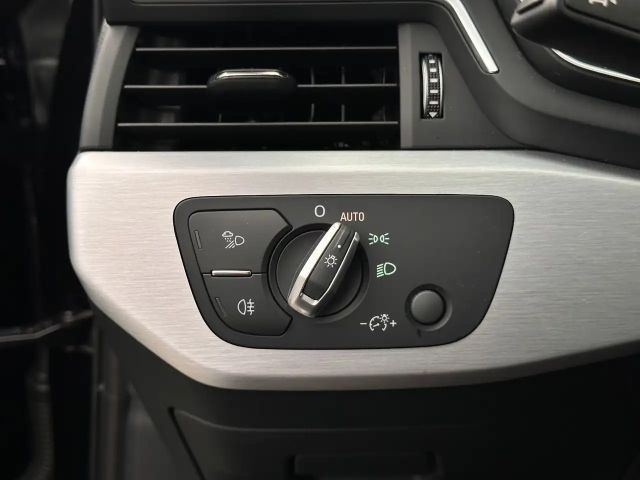 Audi A4 40 TFSI Avant S-Line