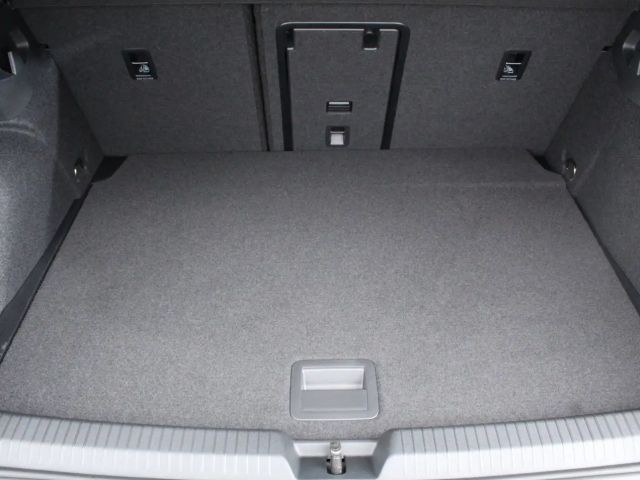 Volkswagen Golf Rabbit TSI