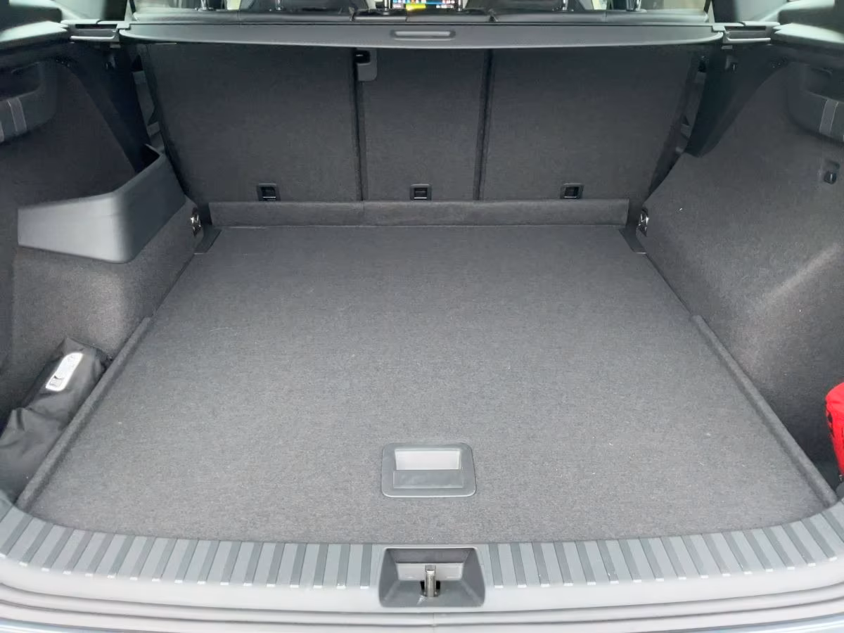 Volkswagen Tayron 2.0 TDI R-Line