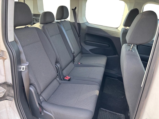 Volkswagen Caddy 1.5 TSI Combi EcoProfi