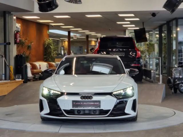 Audi e-tron GT e-tron GT Aut. *Glasdach*Virtual-Cockpit*Head-up*3