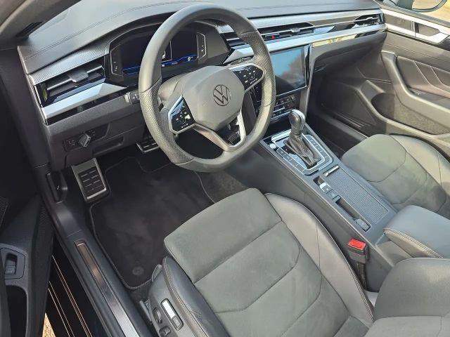 Volkswagen Arteon R-Line