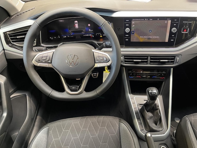 Volkswagen Polo 1.0 l 5-Gang IQLight Navi Virtual LED