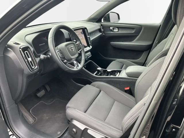 Volvo XC40 Core Recharge