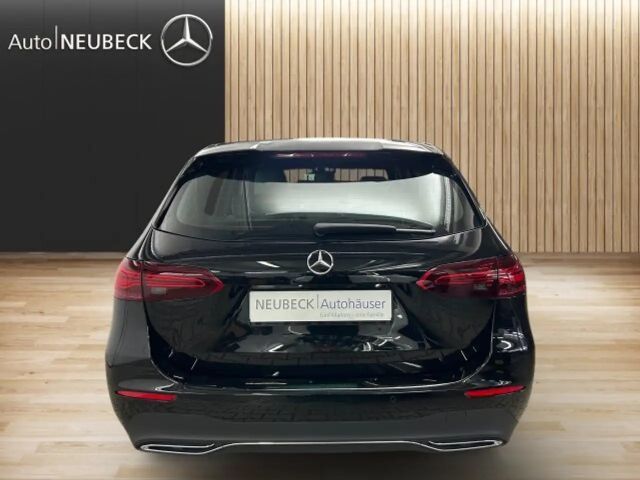 Mercedes-Benz B 200 Progressive Sedan