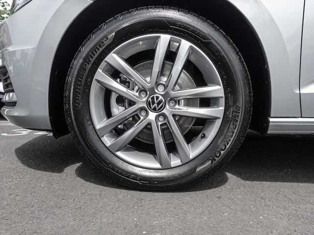 Volkswagen Touran 1.5 TSI DSG