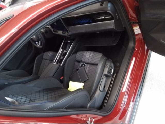 Volkswagen Passat 2.0 TSI DSG R-Line