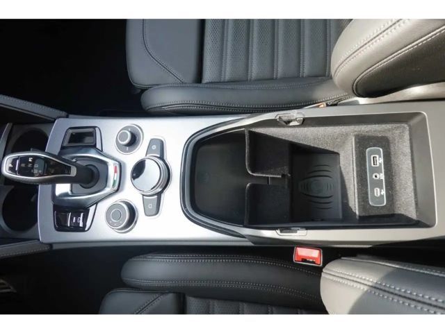 Alfa Romeo Stelvio AT8 JTDm Q4 Veloce