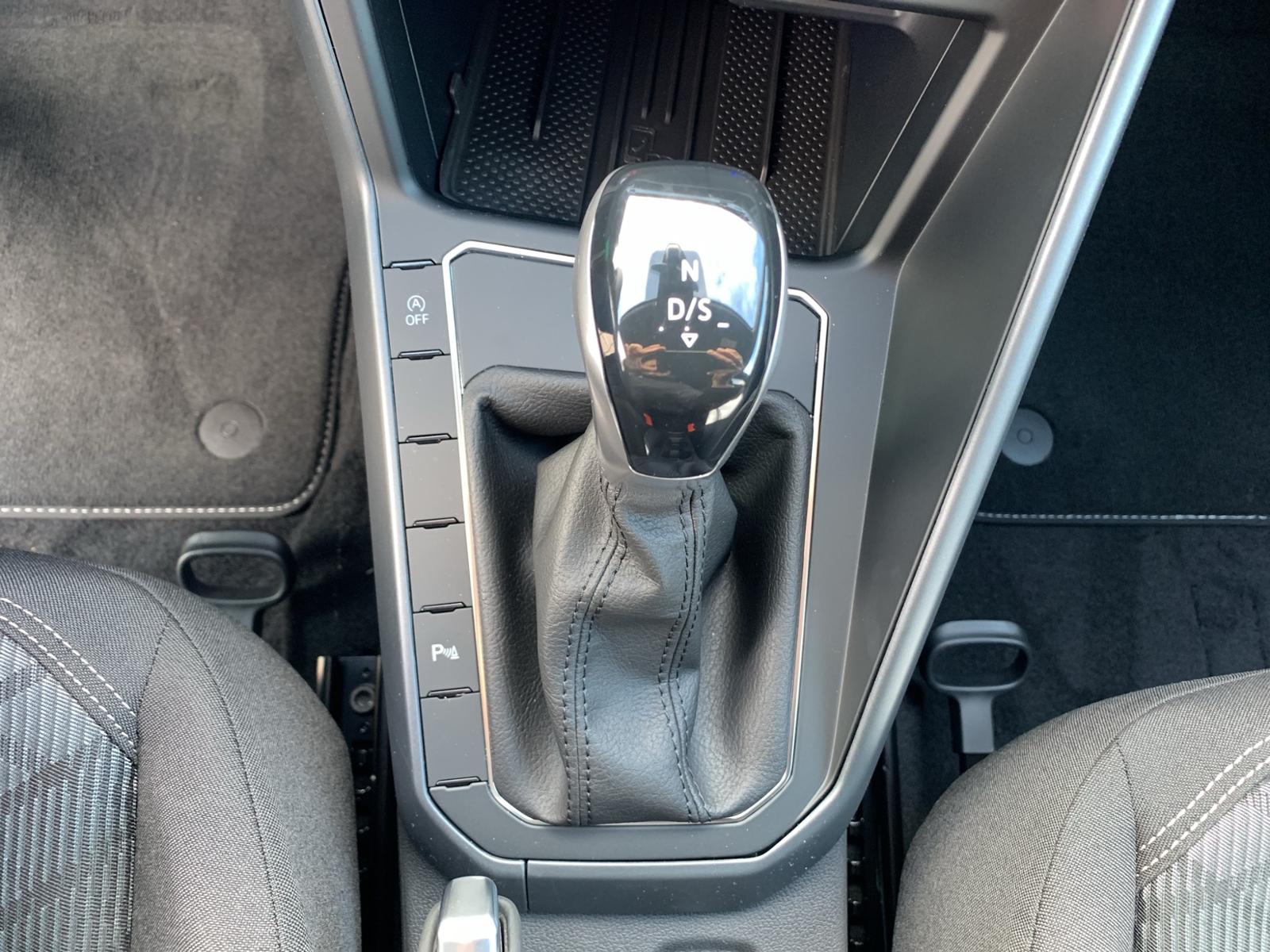 Volkswagen Taigo 1.0 TSI DSG R-Line