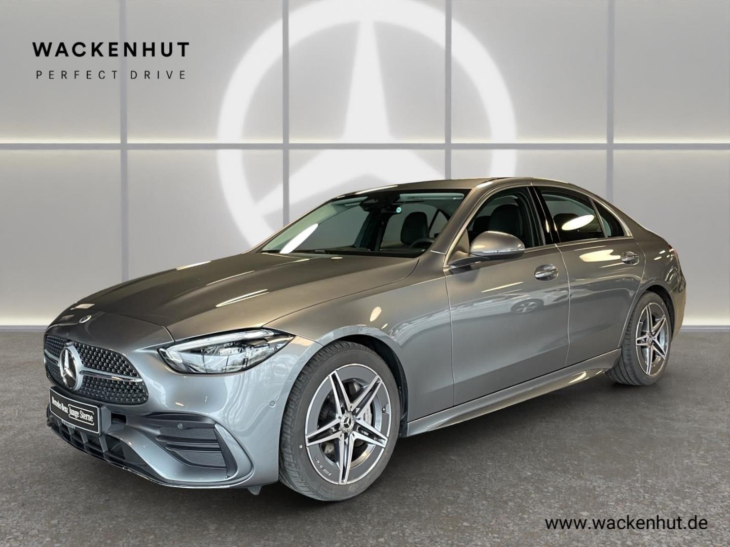 Mercedes-Benz C 180 AMG Line Sedan