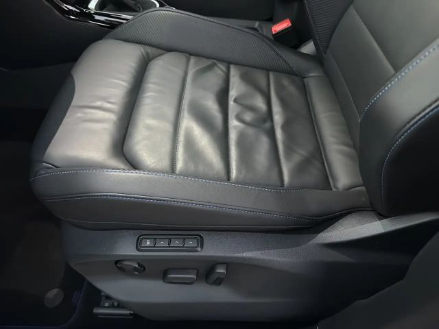 Volkswagen T-Roc R Akrapovic/ BeatsAudio/ DCC- Fahrwerk