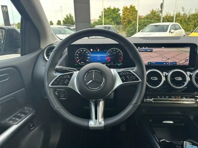 Mercedes-Benz B 180 B 180 PROGR+MULTIBEAM+AHK+KAM+SHZ+ASSIST+EASY-P+