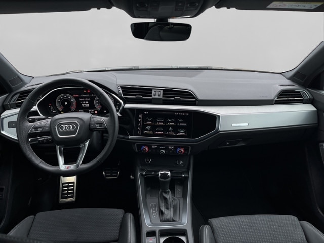 Audi Q3 35 TFSI S-Tronic