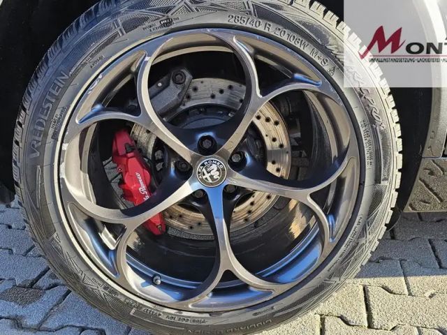 Alfa Romeo Stelvio Quadrifoglio