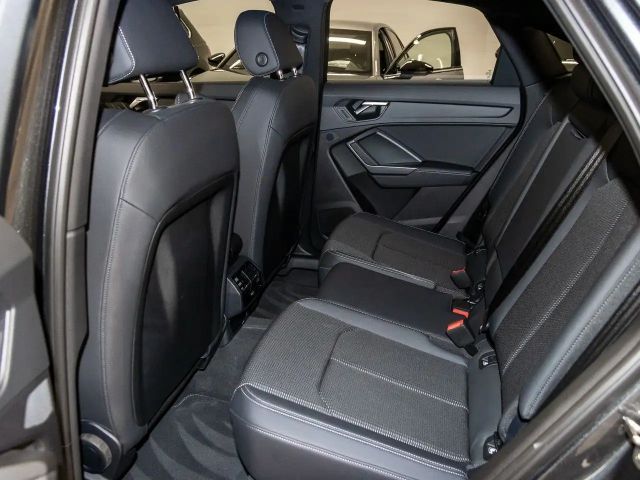 Audi Q3 35 TFSI S-Line