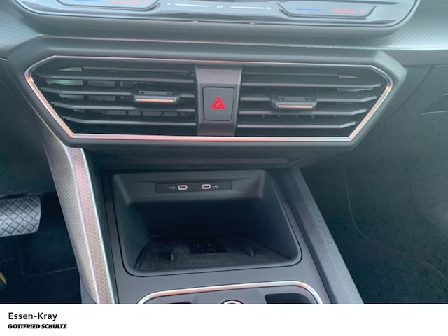 Seat Leon 1.5 eTSI DSG Sportstourer