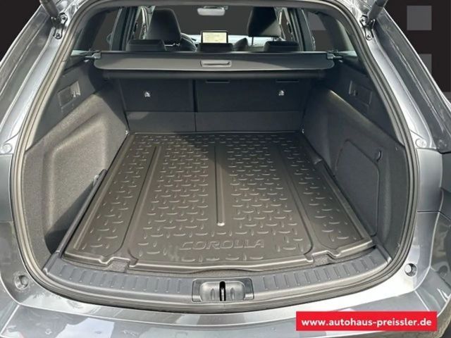 Toyota Corolla TS 2.0 Teamplayer Navi Soundsystem LED Blendfreies