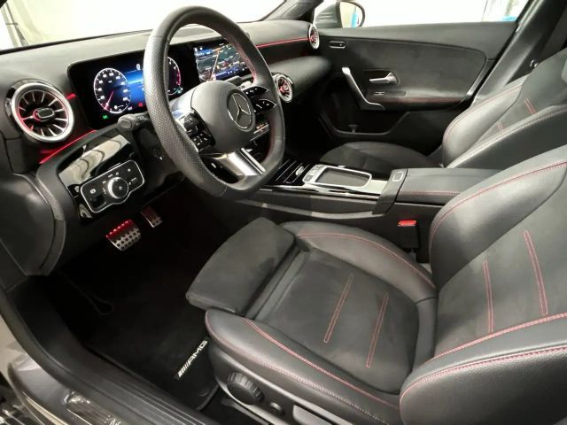 Mercedes-Benz A 180 AMG Line Hatchback