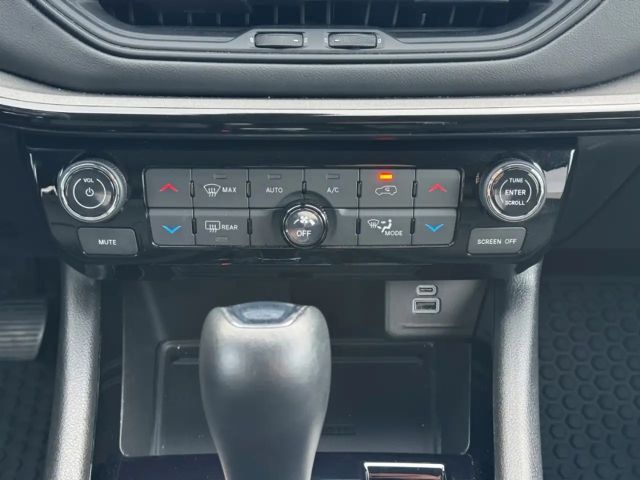 Jeep Compass S+360KAMERA+LEDER+NAVI+ACC+ALLWETTER+19ZOLL+