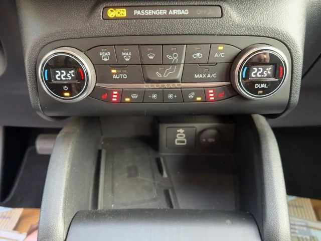 Ford Kuga 1.5 EcoBlue Cool & Connect