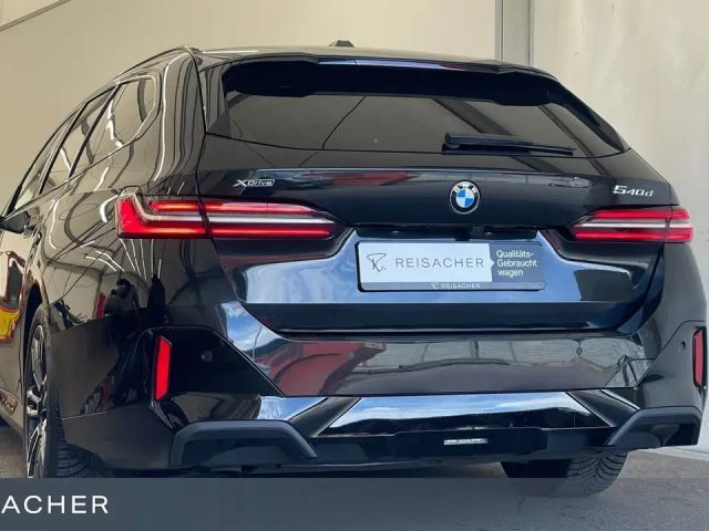 BMW 540 540d M-Sport Touring xDrive