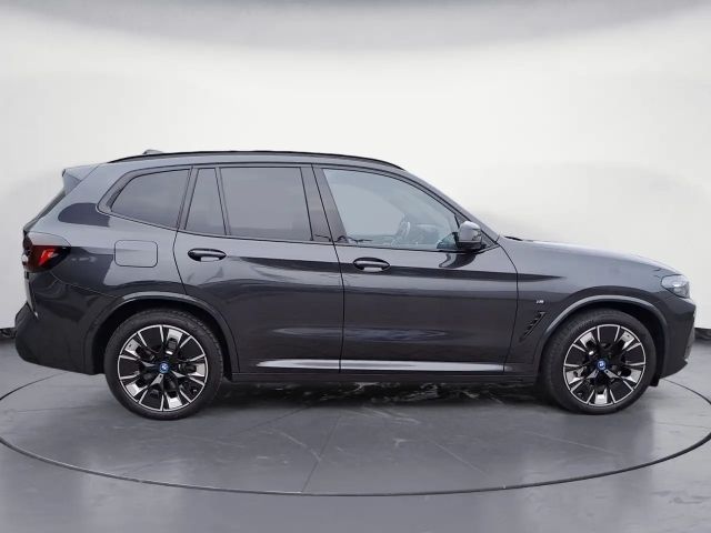 BMW iX3 Impressive iX3