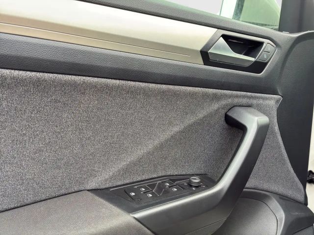 Volkswagen T-Roc 2.0 TDI DSG IQ.Drive Move