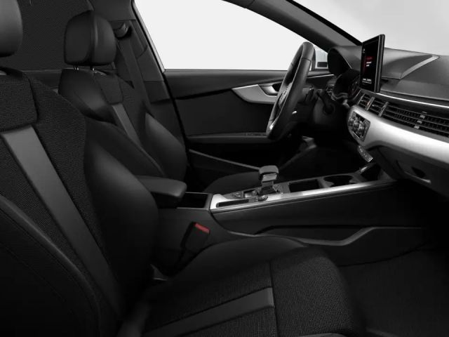 Audi A4 40 TDI Avant S-Line S-Tronic