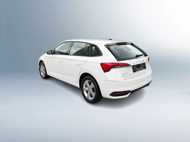 Skoda Scala Essence TSI