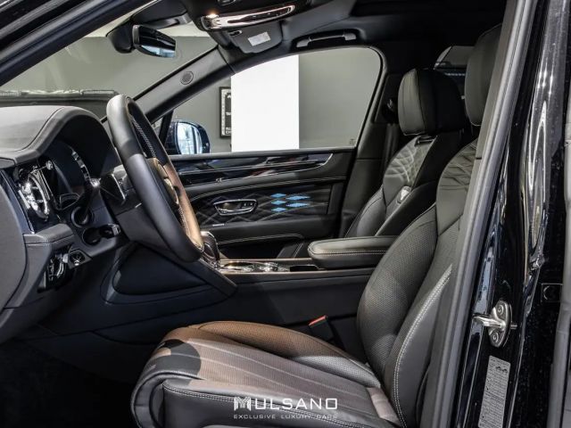 Bentley Bentayga EWB Azure First Edition BLACKLINE MULLI