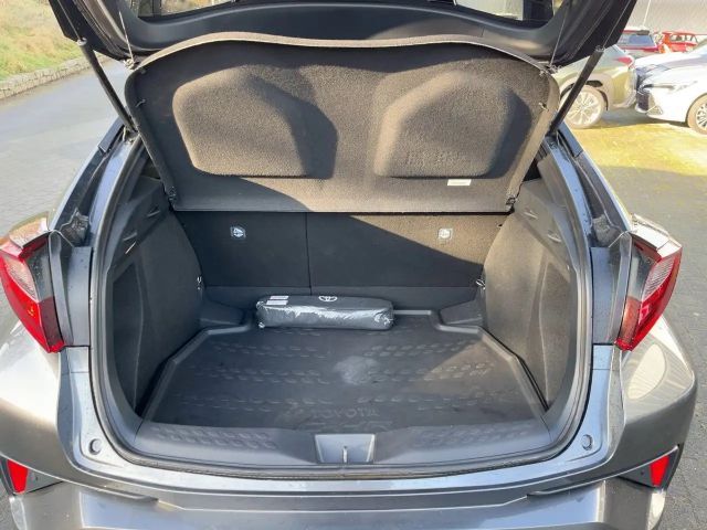 Toyota C-HR Hybride Team D