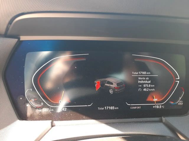 BMW 118 118i Sedan Sport Line