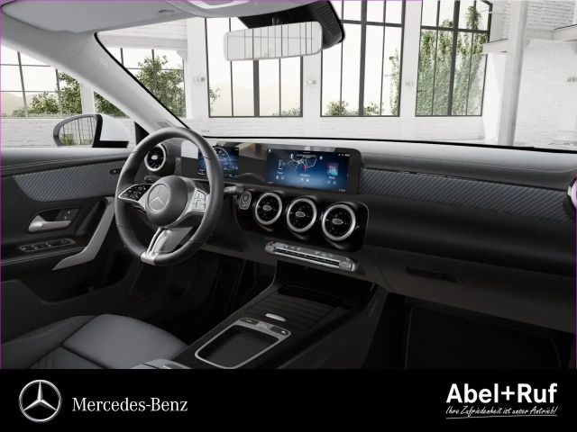 Mercedes-Benz CLA 200 Coupé Progressive