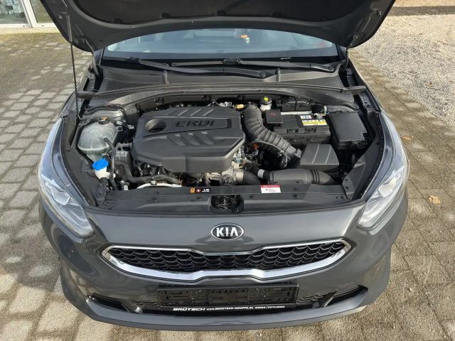 Kia Ceed CRDi Hybrid Spirit