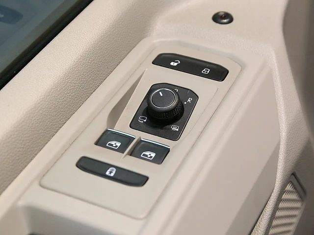 Volkswagen Multivan 2.0 TSI DSG T7