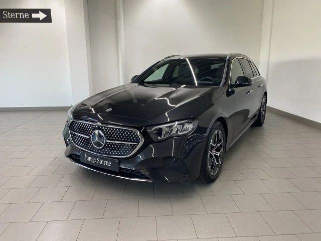 Mercedes-Benz E 200 AVANTGARDE Estate