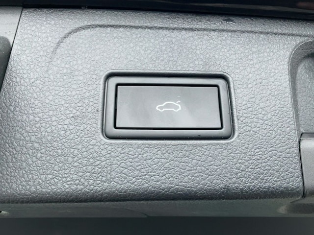 Volkswagen Passat 2.0 TDI Business DSG Variant