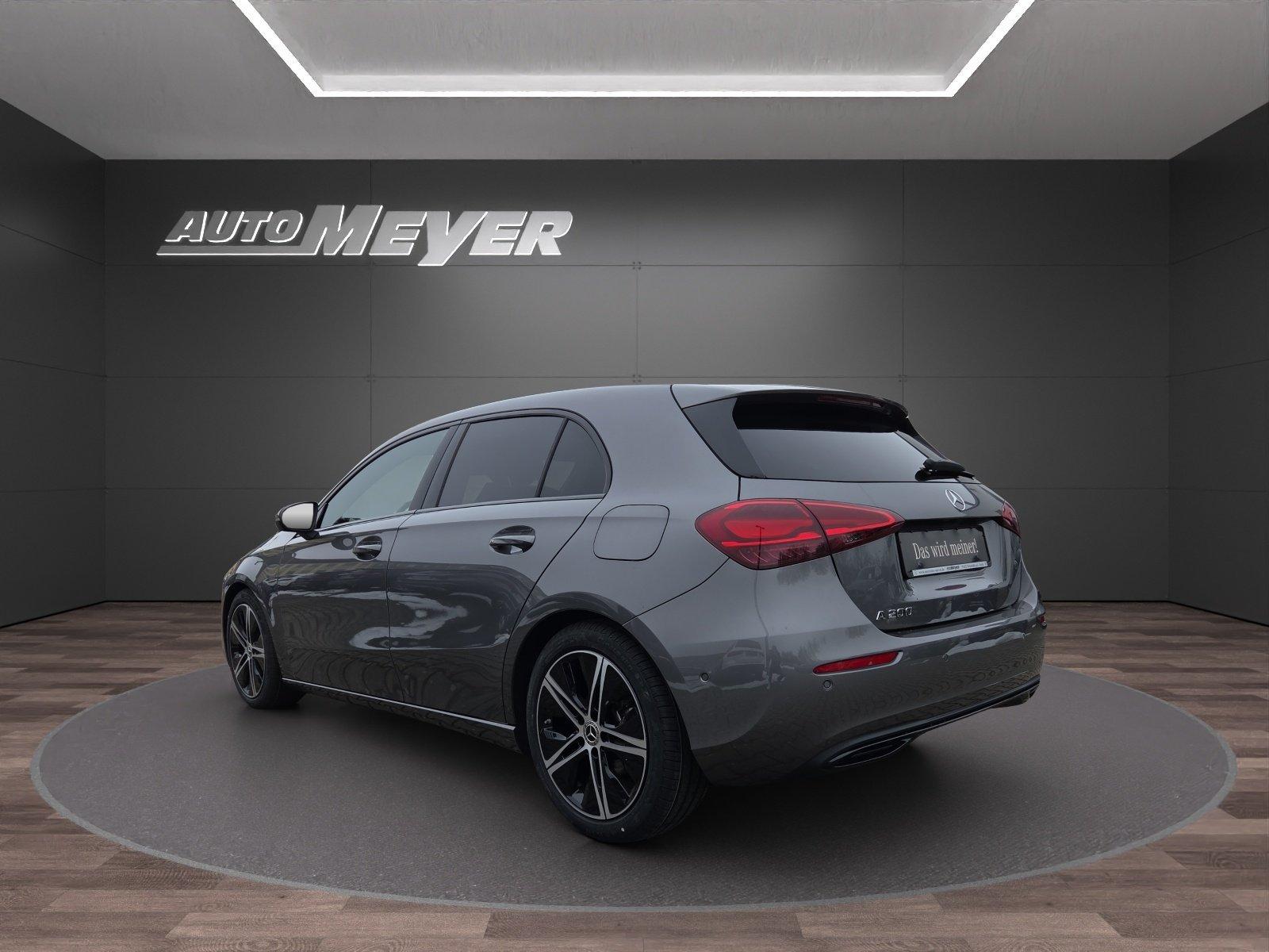 Mercedes-Benz A 200 Progressive