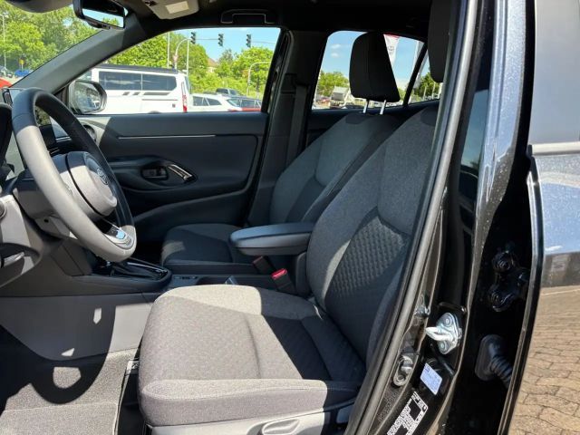 Toyota Yaris Cross Teamplayer **WINTER/SAFETY**