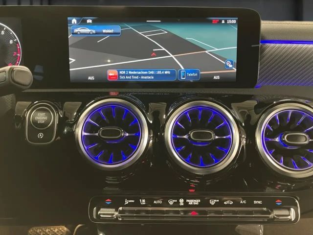 Mercedes-Benz CLA 200 Coupé Progressive