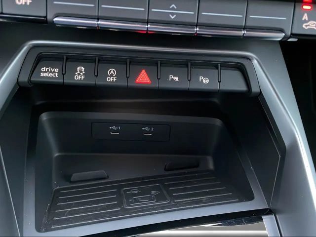 Audi A3 30 TFSI Sedan