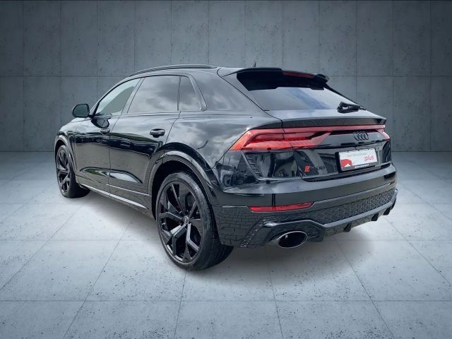 Audi RS Q8 SUV tiptr. PANO Stdhzg Vmax305 HUD 23´
