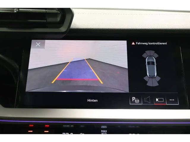 Audi A3 35 TDI S-Line Sedan Sportback