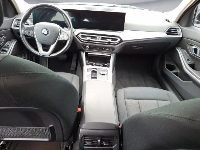 BMW 320 320i Touring