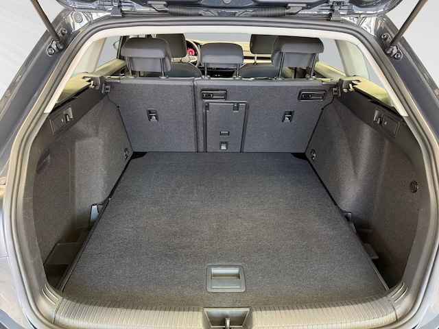 Volkswagen Golf 2.0 TSI DSG Style Variant