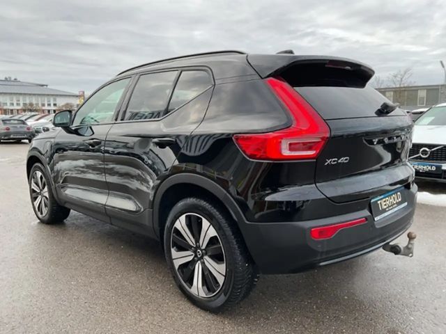 Volvo XC40 Dark Plus T5