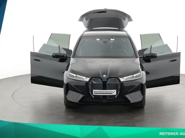 BMW iX xDrive50